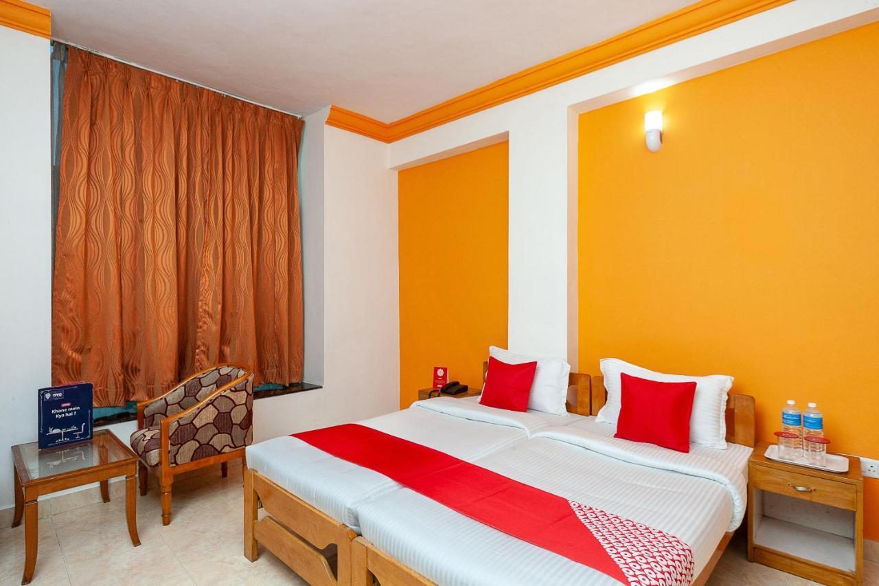 Hotel Manhattan Chennai Exterior photo